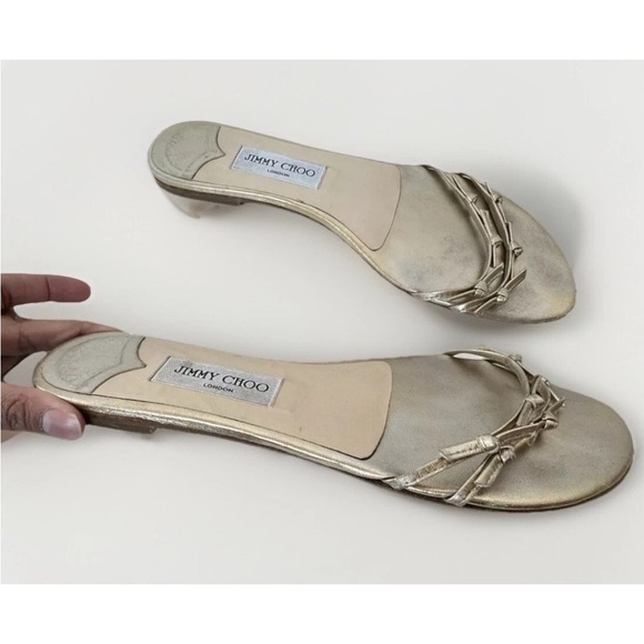 JIMMY CHOO GOLD FLAT LEATHER STRAPPY KNOT SLIDE SANDALS 41 EU - Picture 4 of 10